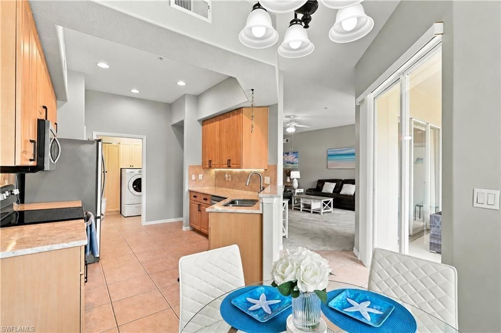 9265 Belleza Way , Unit 204, Fort Myers, FL 33908 Photo