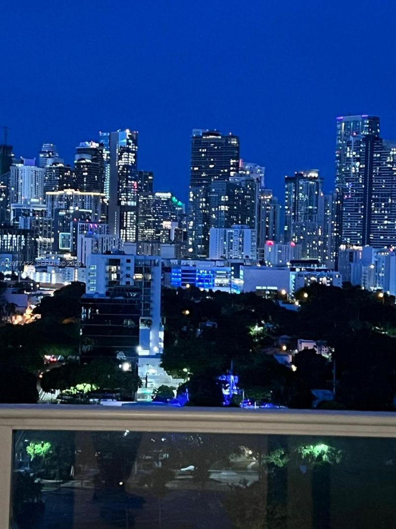 2525 SW 3rd Ave, Unit 1608, Miami, FL 33129 Photo