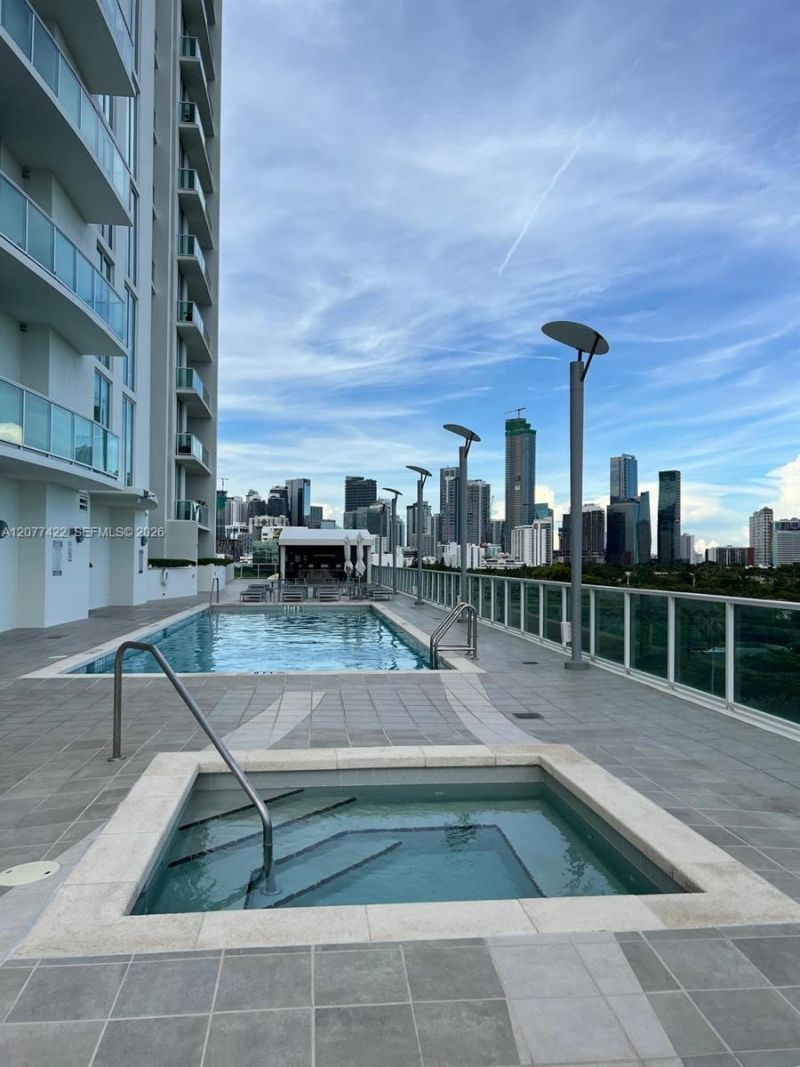 2525 SW 3rd Ave, Unit 1608, Miami, FL 33129 Photo