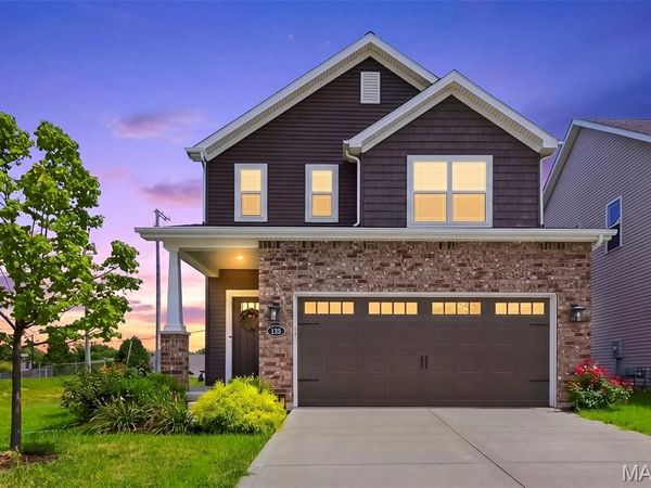 135 Woodline Court, St Peters, MO 63376
