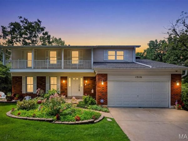 13116 Huntercreek Ridge Road, Des Peres, MO 63131