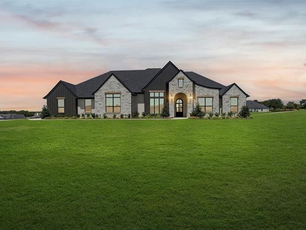 4000 Estancia Court , Weatherford, TX 76088