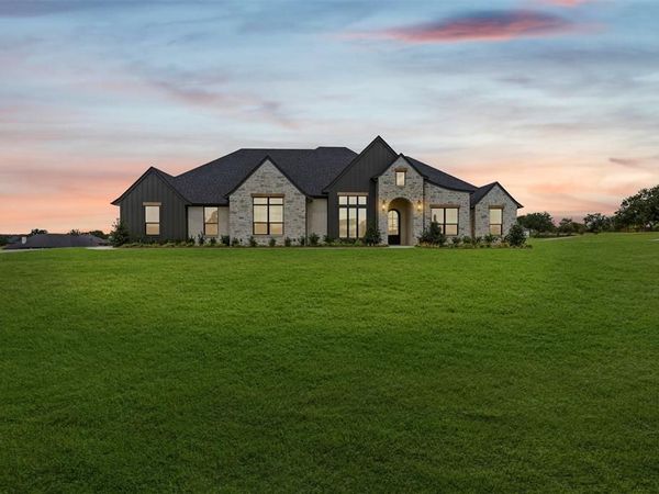 4000 Estancia Court , Weatherford, TX 76088