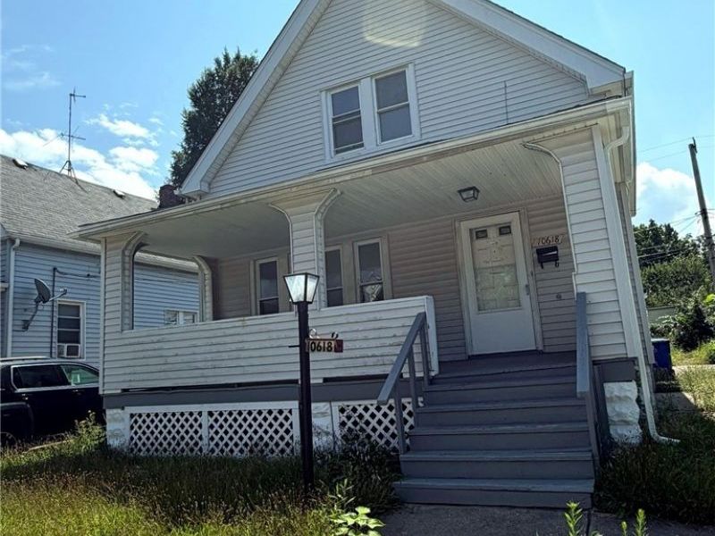 10618 Grandview Avenue, Cleveland, OH 44104 Photo 1