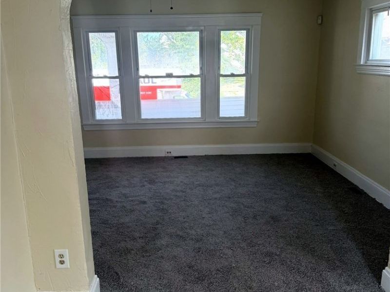 10618 Grandview Avenue, Cleveland, OH 44104 Photo 14