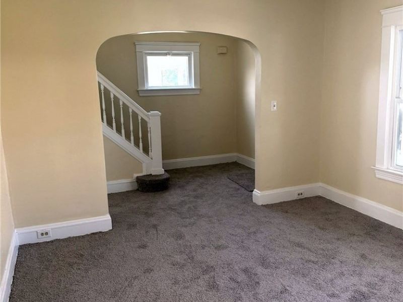 10618 Grandview Avenue, Cleveland, OH 44104 Photo 16