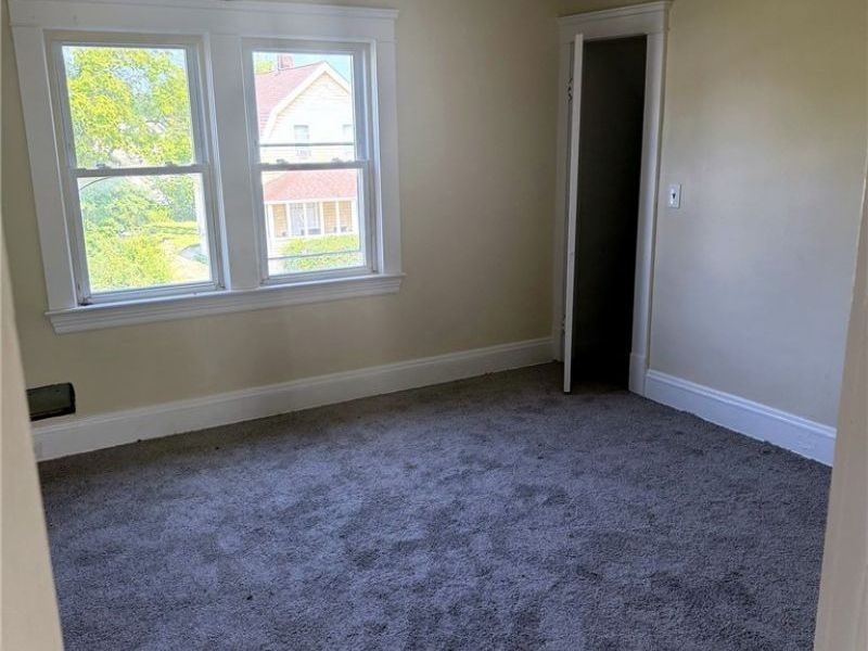 10618 Grandview Avenue, Cleveland, OH 44104 Photo 23
