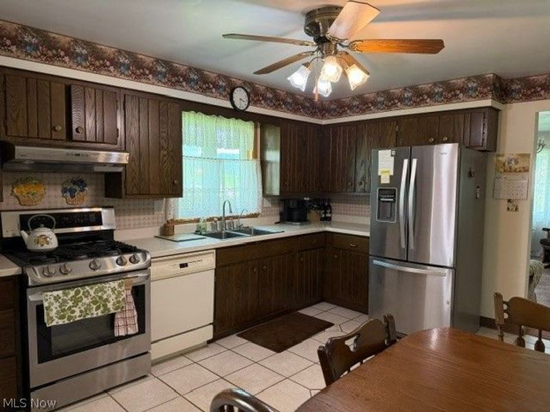3835 Adams Avenue, Shadyside, OH 43947 Photo 3