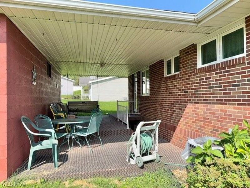3835 Adams Avenue, Shadyside, OH 43947 Photo 8