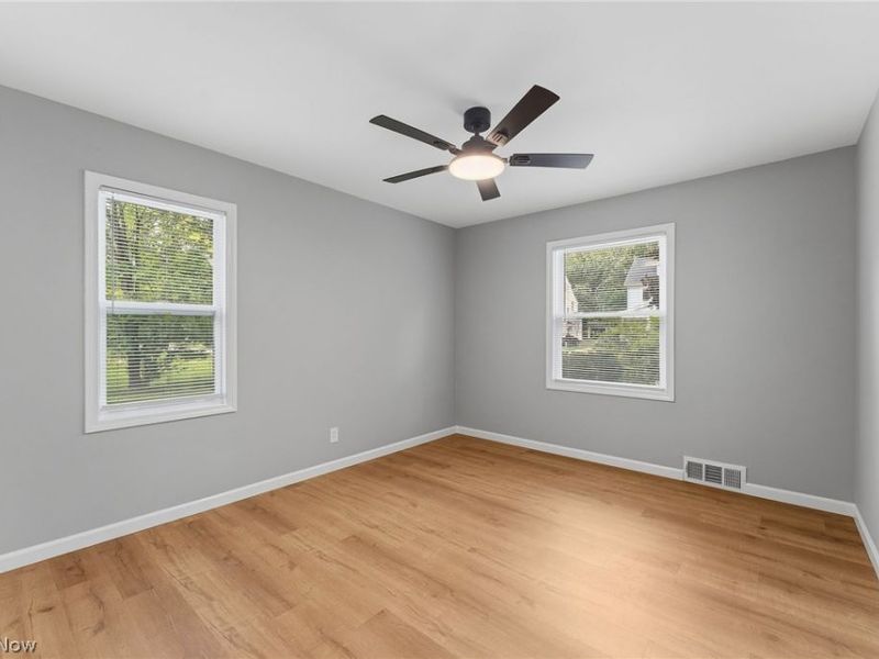 1004 Woodview Road, Cleveland Heights, OH 44121 Photo 13