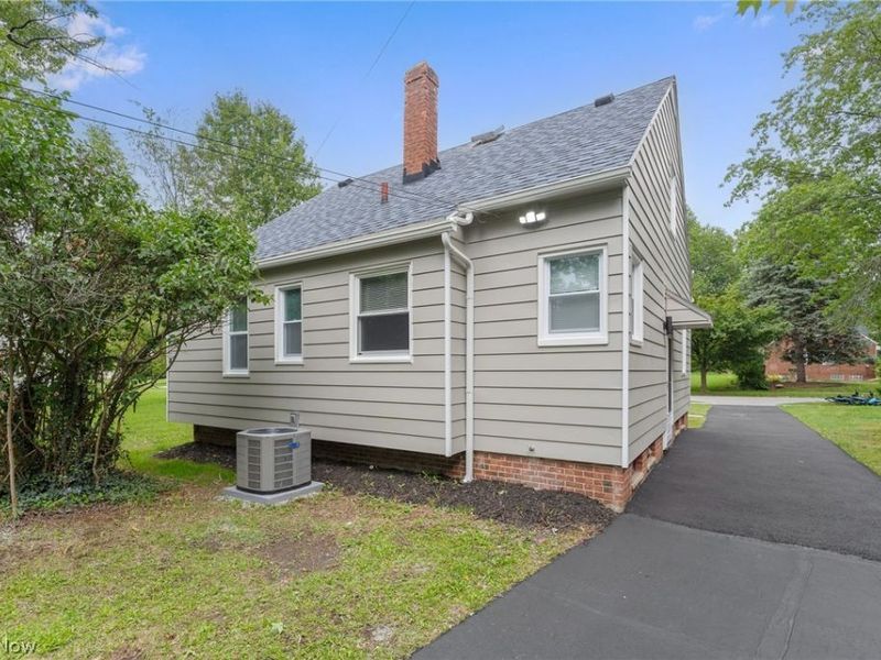 1004 Woodview Road, Cleveland Heights, OH 44121 Photo 28