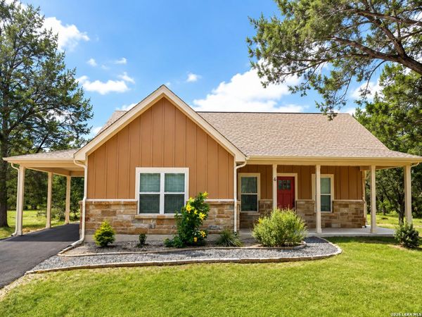 7206 STATE HIGHWAY 16 S, Unit 1, Pipe Creek, TX 78063