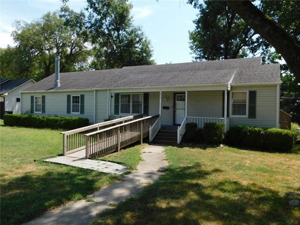 613 W Jefferson Street, Pittsburg, KS 66762