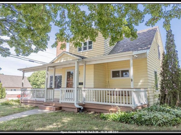 615 BUCK STREET, New London, WI 54961