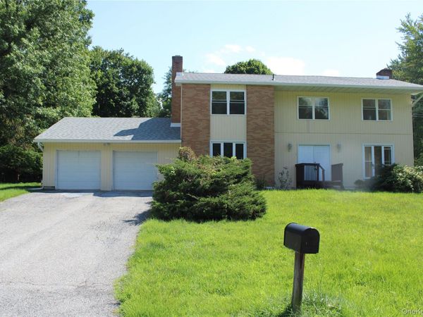 8 TANGLEWOOD Drive , Wappingers Falls, NY 12590