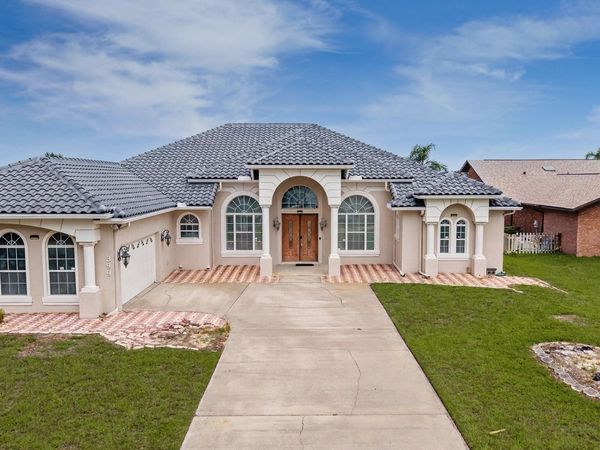 399 Silver Beach Drive, Holly Hill, FL 32117