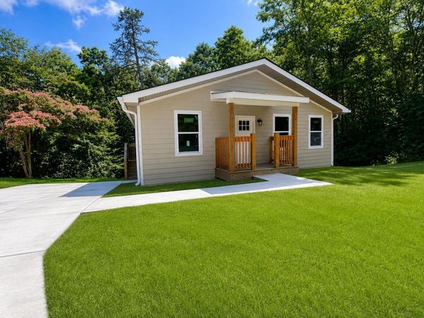 3010 Northway Lane , Chattanooga, TN 37406
