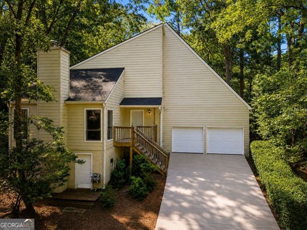 410 N Eagles Bluff, Alpharetta, GA 30022
