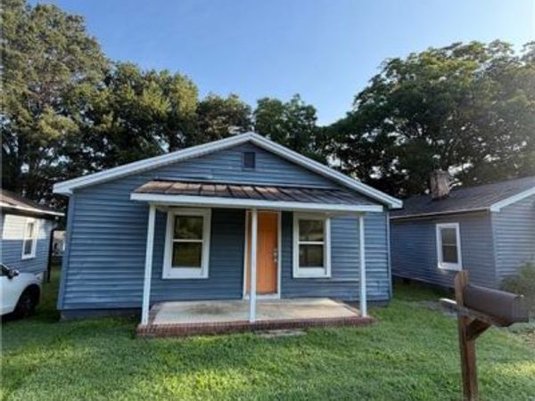 646 Gunn Street , Burlington, NC 27217