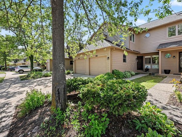 3362 Bent Trail Drive, Ann Arbor, MI 48108