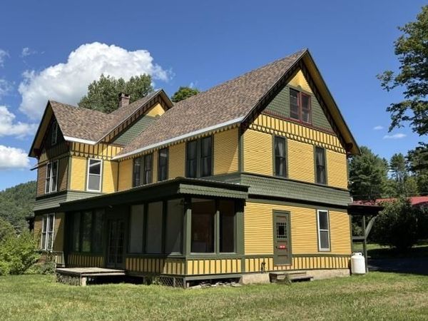 28 Fairview Terrace, Royalton, VT 05068