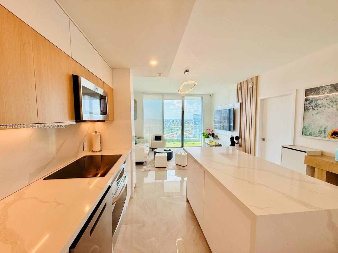 90 SW 3rd St , Unit 3306, Miami, FL 33130 Photo