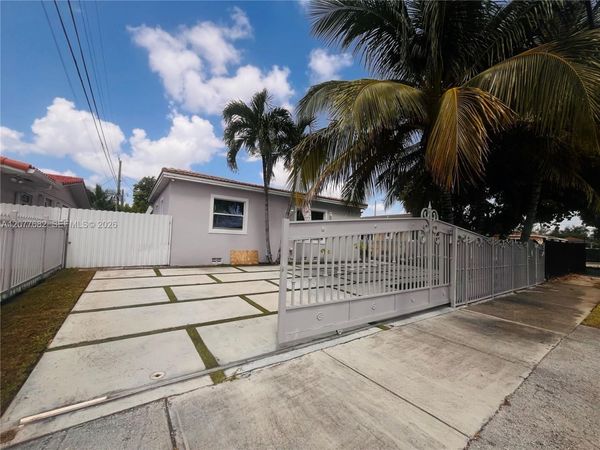 1920 NW 32nd Ave , Miami, FL 33125