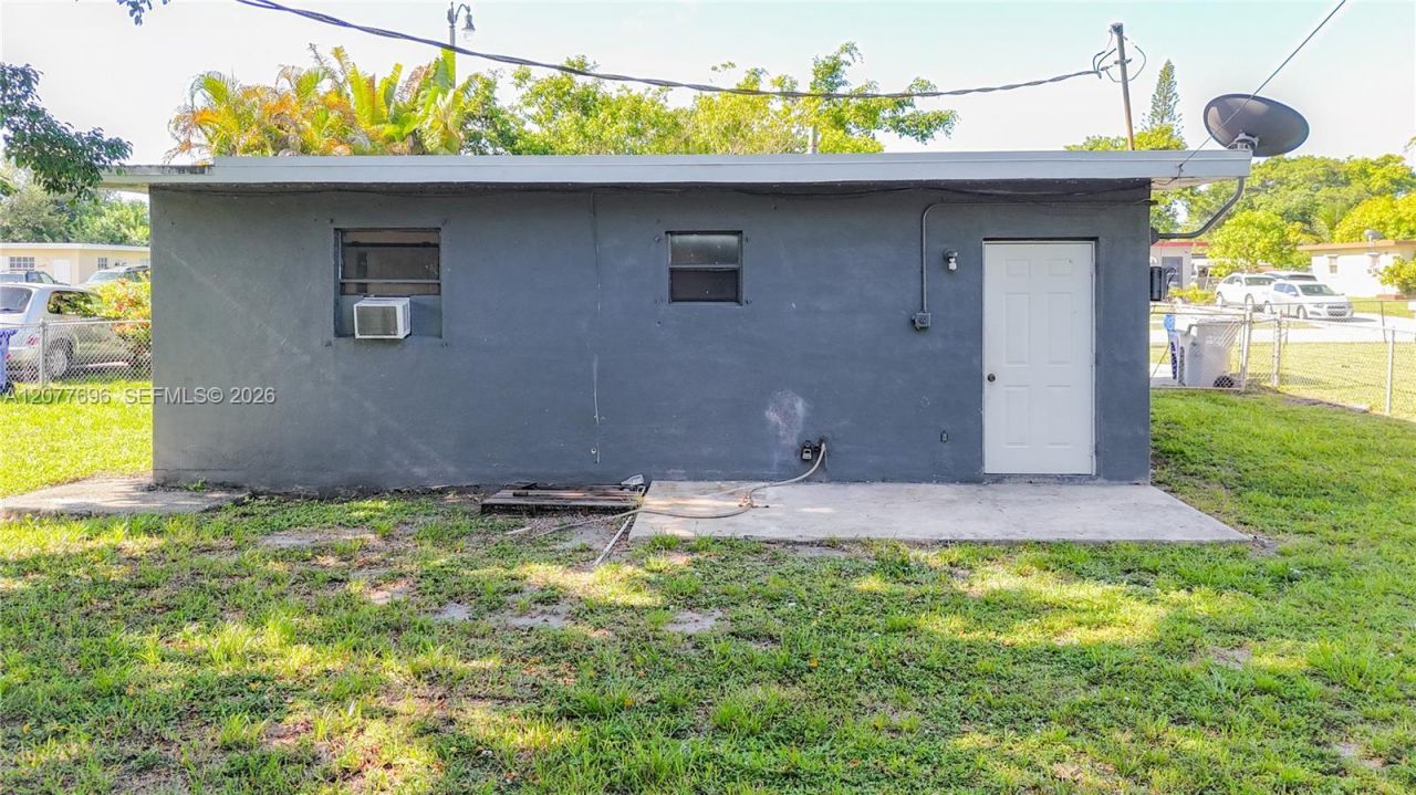 2419 NW 6th Ct , Pompano Beach, FL 33069 Photo