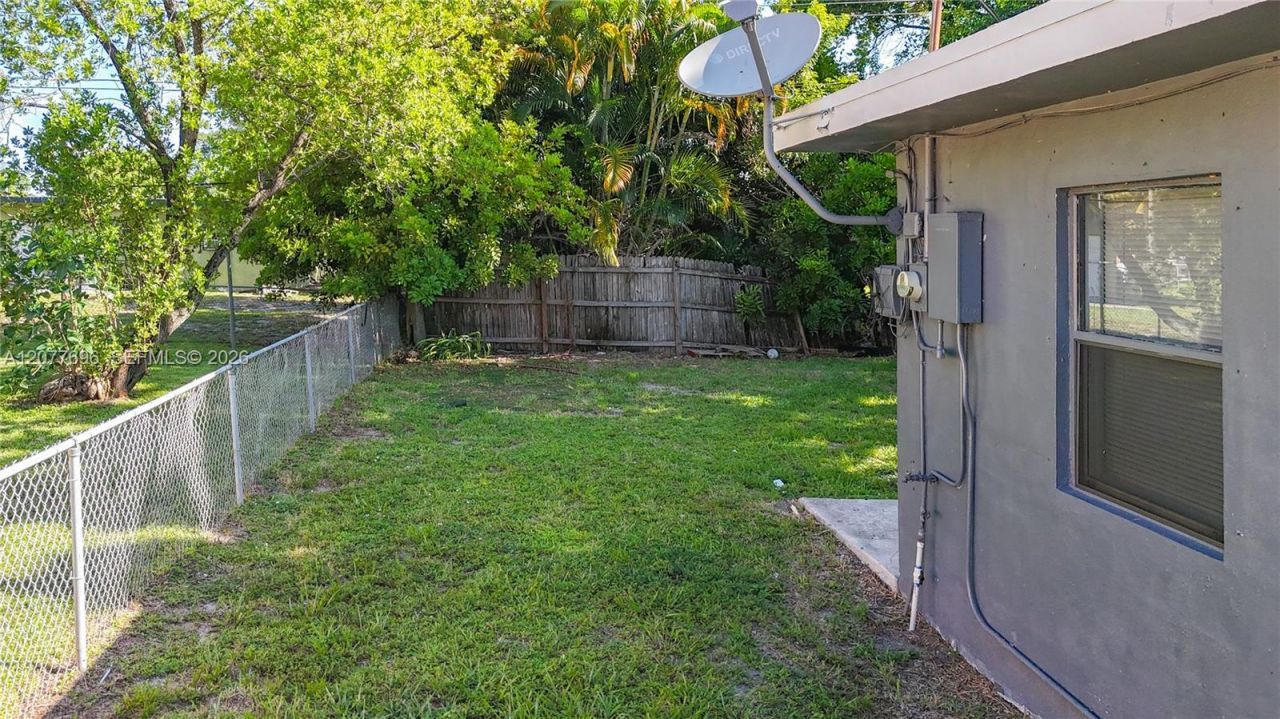 2419 NW 6th Ct , Pompano Beach, FL 33069 Photo
