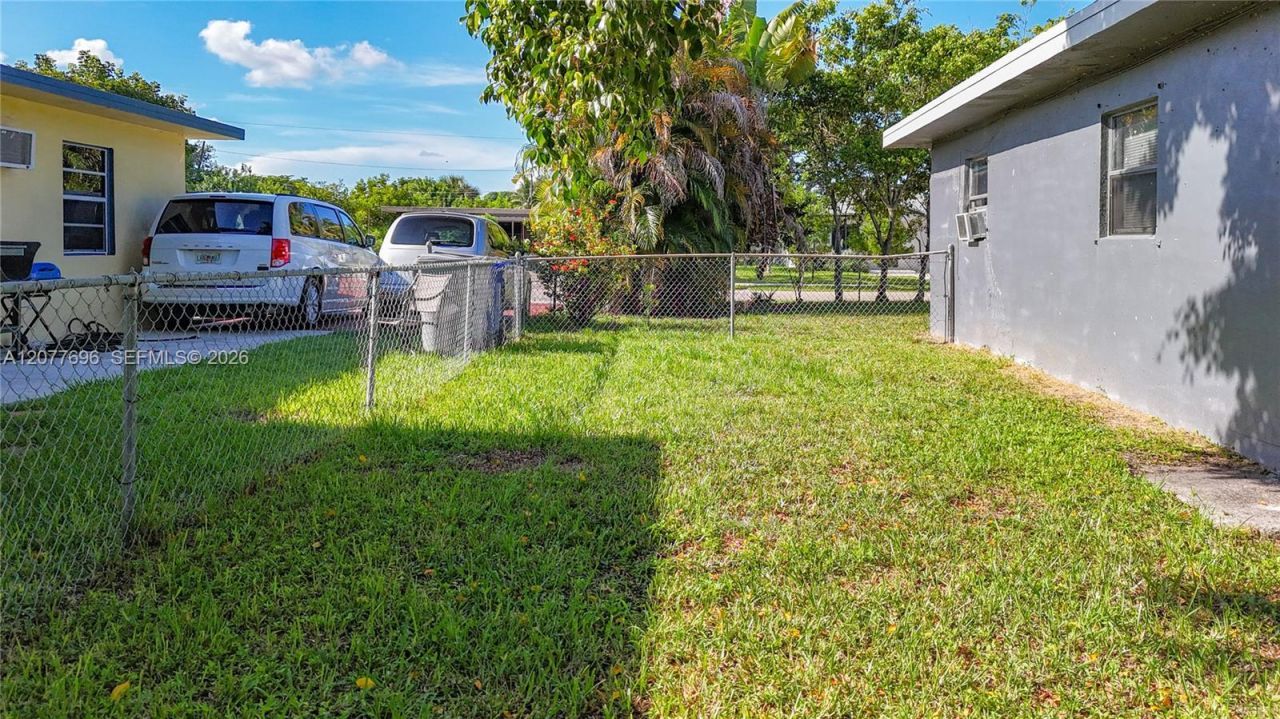 2419 NW 6th Ct , Pompano Beach, FL 33069 Photo