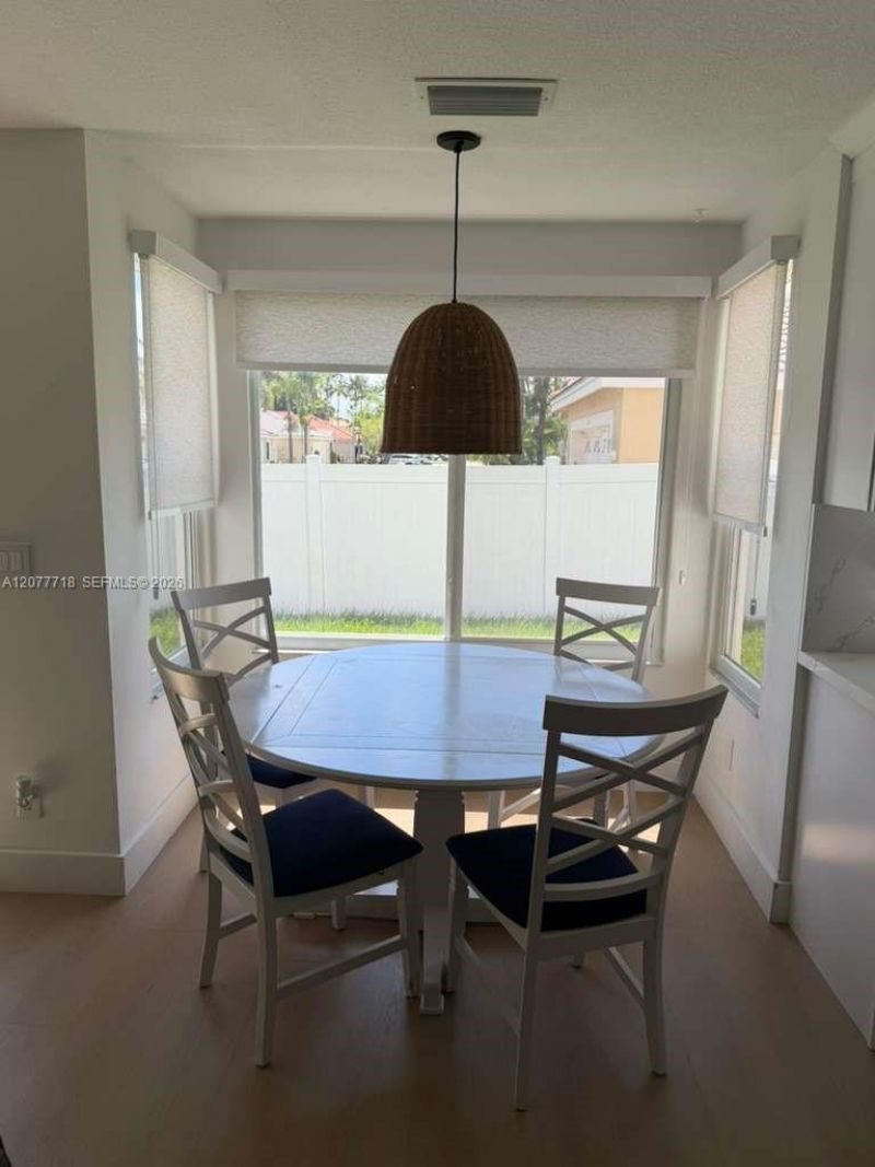 1920 NW 182nd Ter , Pembroke Pines, FL 33029 Photo