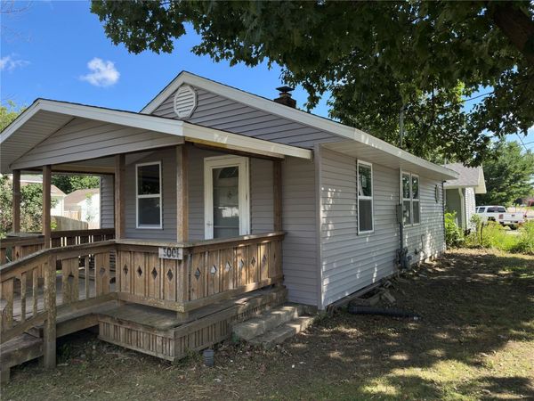 3001 Bever Ave , Cedar Rapids, IA 52403