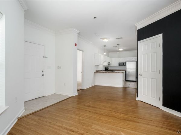 303 Helen Keller Boulevard, Unit A111, Tuscaloosa, AL 35404