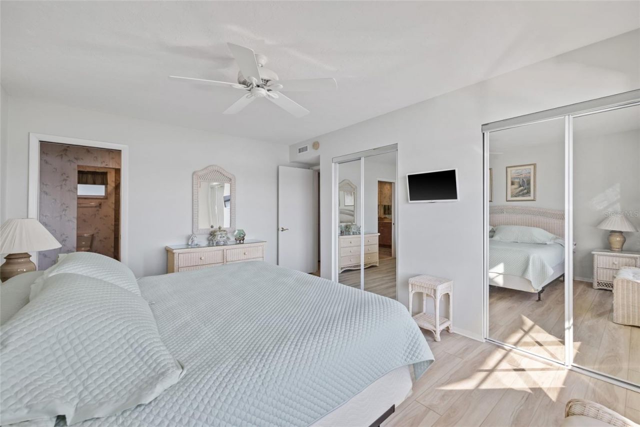 4310 Falmouth Drive , Unit 307, Longboat Key, FL 34228 Photo