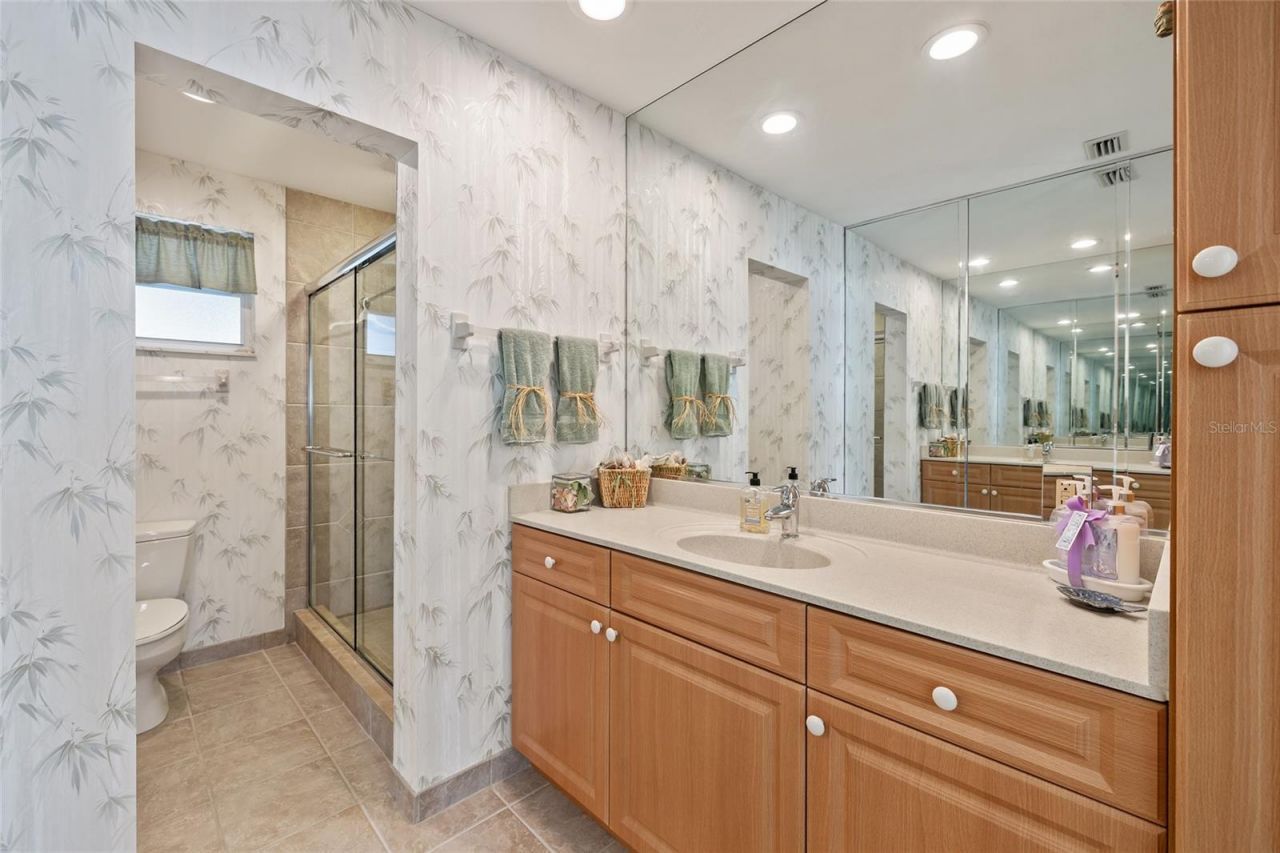 4310 Falmouth Drive , Unit 307, Longboat Key, FL 34228 Photo