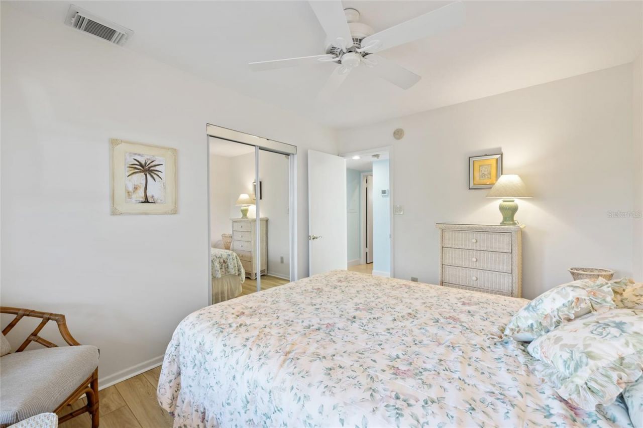 4310 Falmouth Drive , Unit 307, Longboat Key, FL 34228 Photo