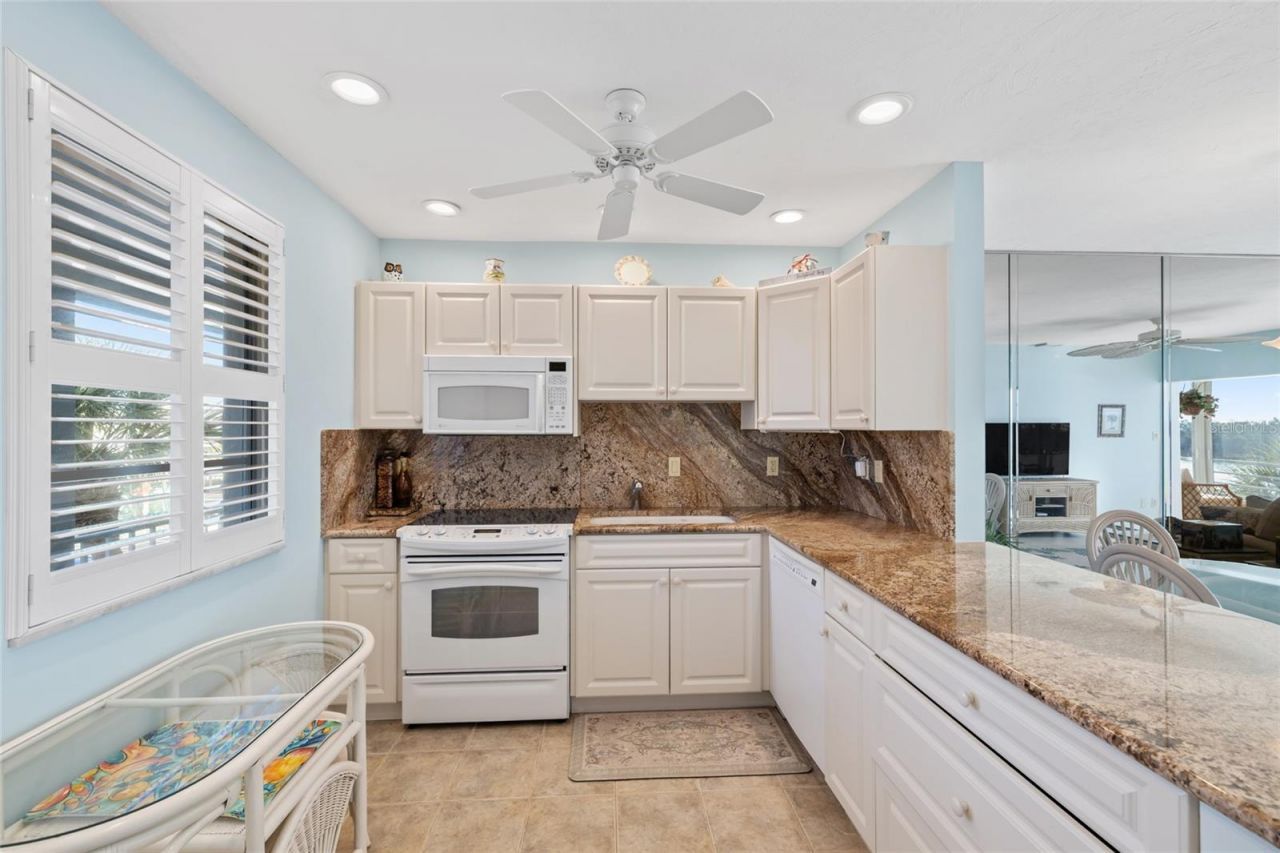 4310 Falmouth Drive , Unit 307, Longboat Key, FL 34228 Photo