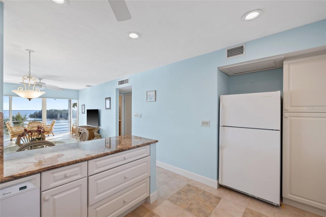 4310 Falmouth Drive , Unit 307, Longboat Key, FL 34228 Photo