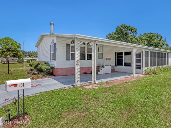 251 Blossom Lane NE , Palm Bay, FL 32907