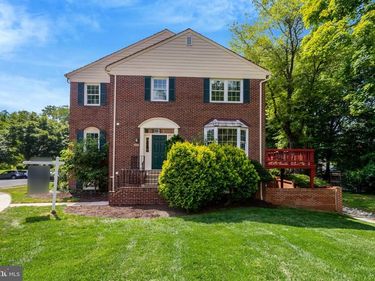 6859 WILLIAMSBURG POND COURT, FALLS CHURCH, VA 22043