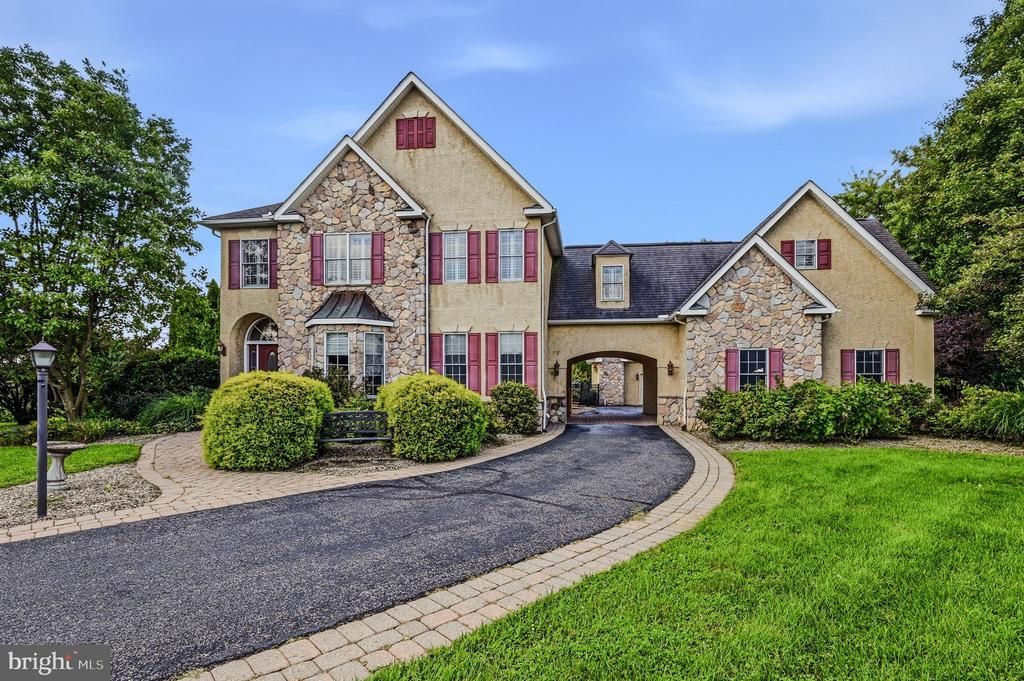264 REGENT CIRCLE , OXFORD, PA 19363