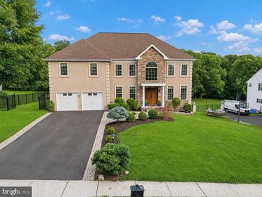 1241 JASMINE WAY, FEASTERVILLE TREVOSE, PA 19053
