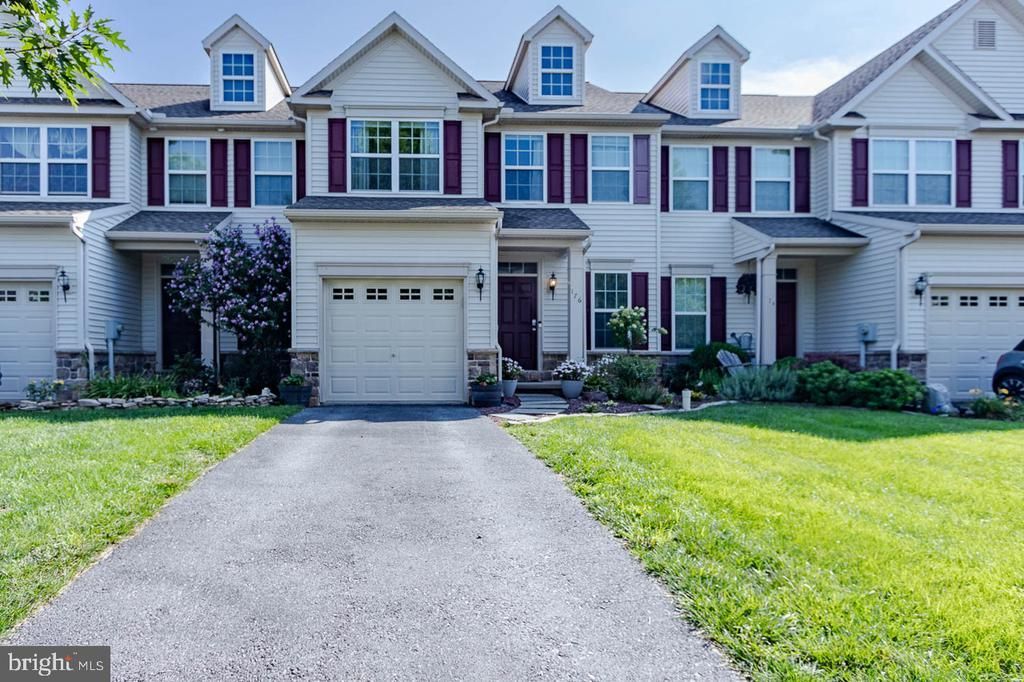 176 DORCHESTER LANE , BELLEFONTE, PA 16823