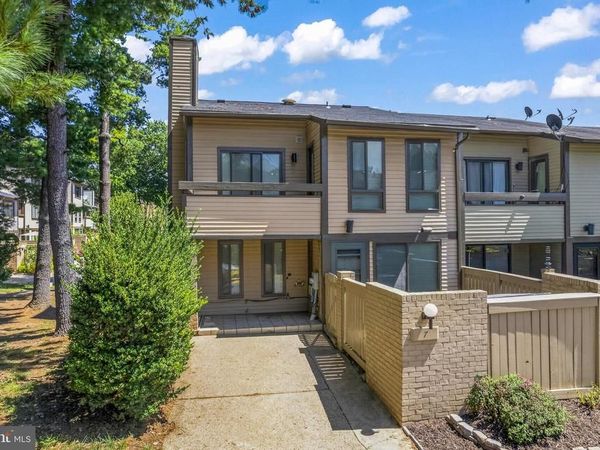 7 COPPS HILL COURT, MONTGOMERY VILLAGE, MD 20886