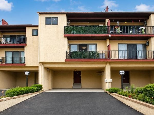 18 EMPIRE DRIVE, EGG HARBOR TOWNSHIP, NJ 08234
