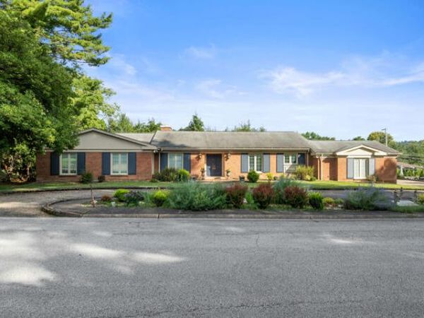 19 Archibald Avenue, Wheeling, WV 26003