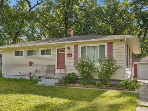 4032 Flamingo Avenue SW, Wyoming, MI 49509