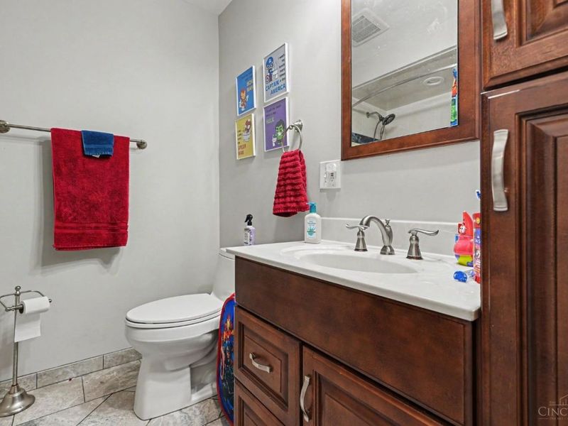 8932 Renetta Court, Colerain Township, OH 45251 Photo 11