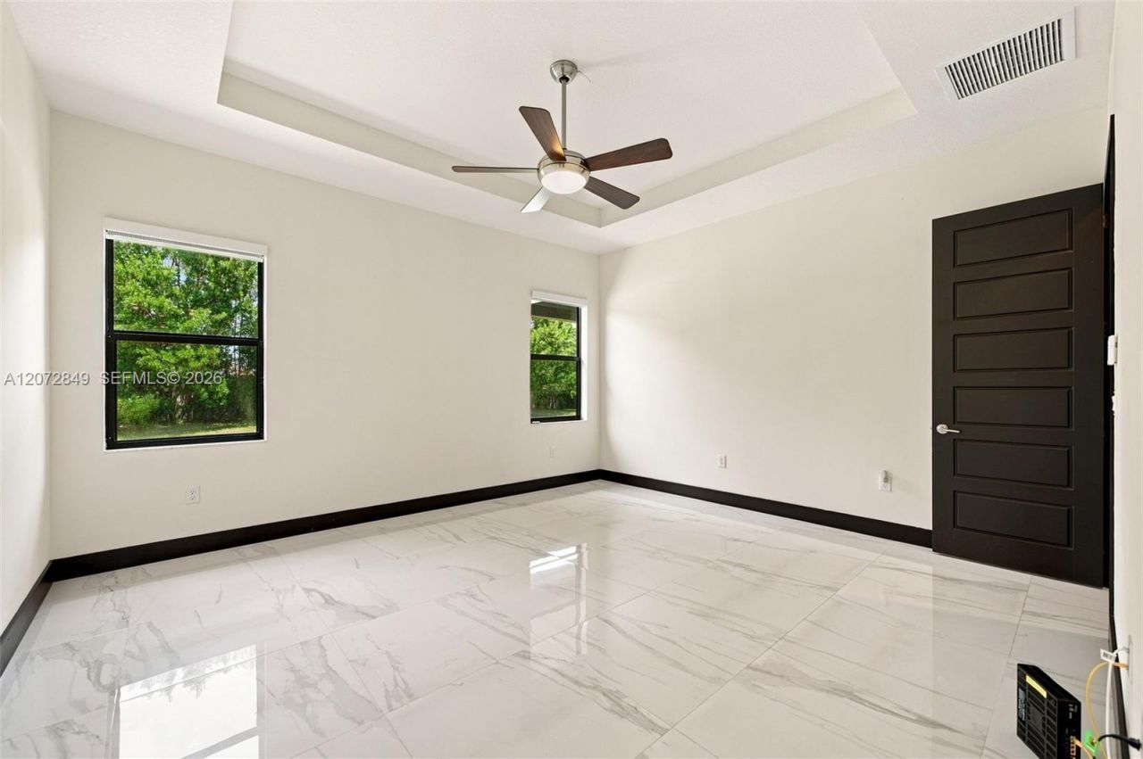 8875 NW 161st Ter , Miami Lakes, FL 33018 Photo