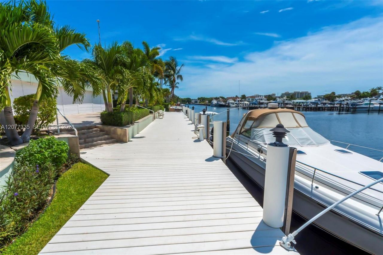 2820 NE 44th St, Lighthouse Point, FL 33064 Photo
